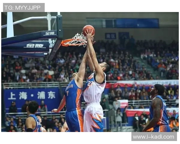 上海篮球队强势领跑锦标赛积分榜以80分稳居第一位