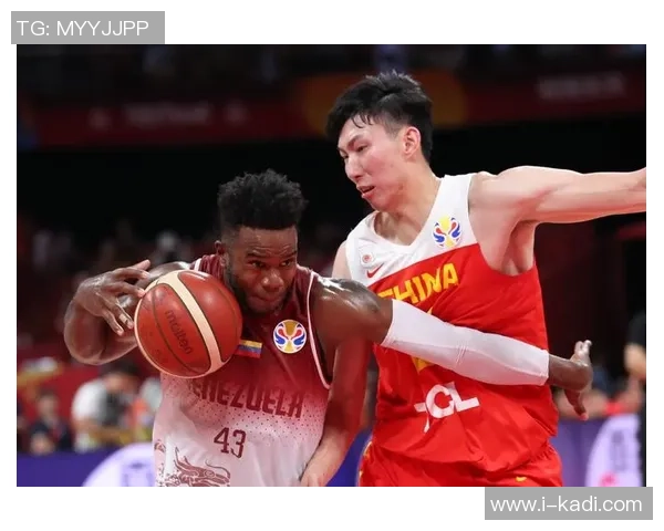 杭州篮球队在世界杯预选赛中以78分稳居积分榜首位展现强劲实力